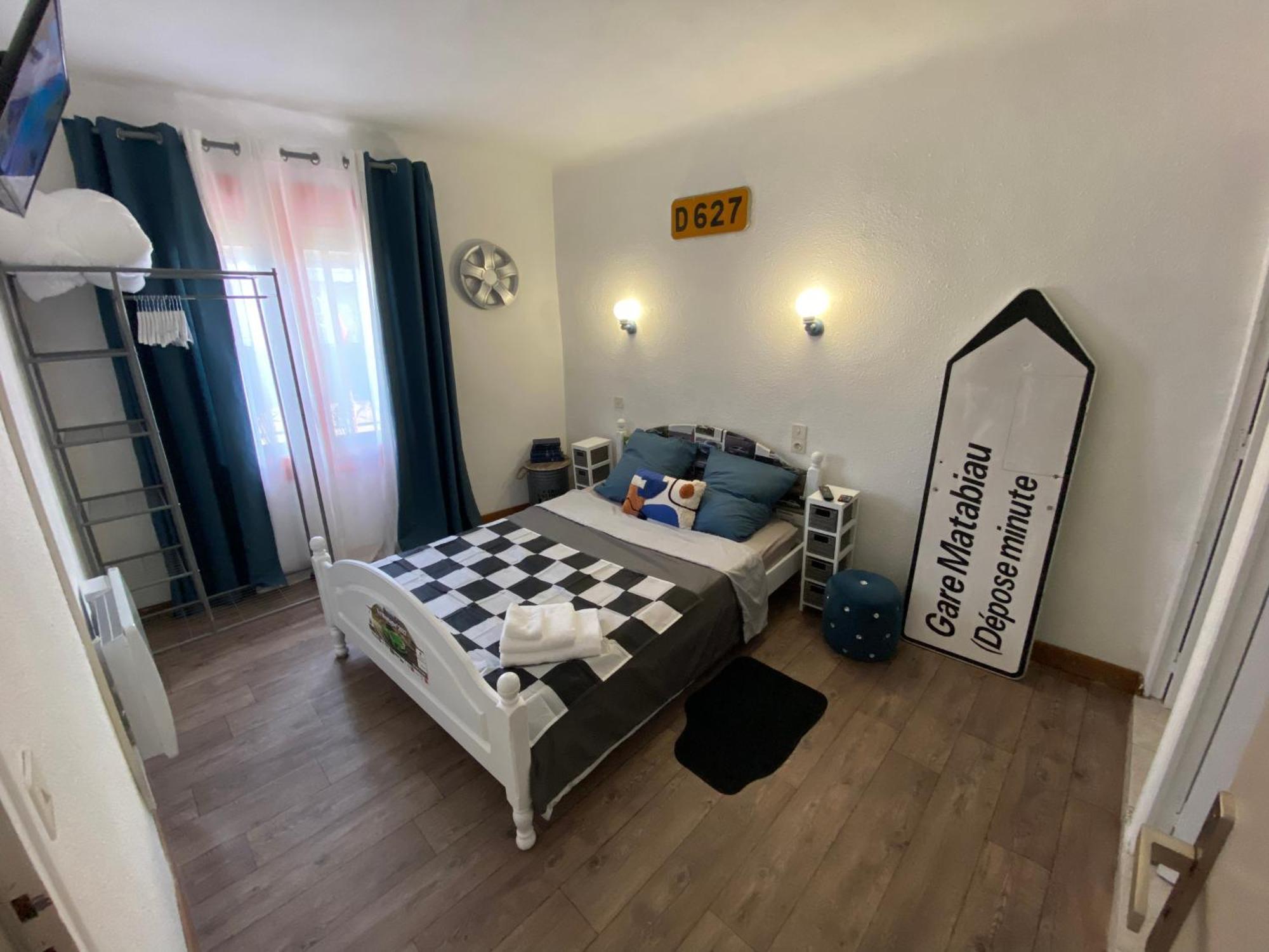 Os-Thel, Chambres A Louer Tautavel Екстериор снимка