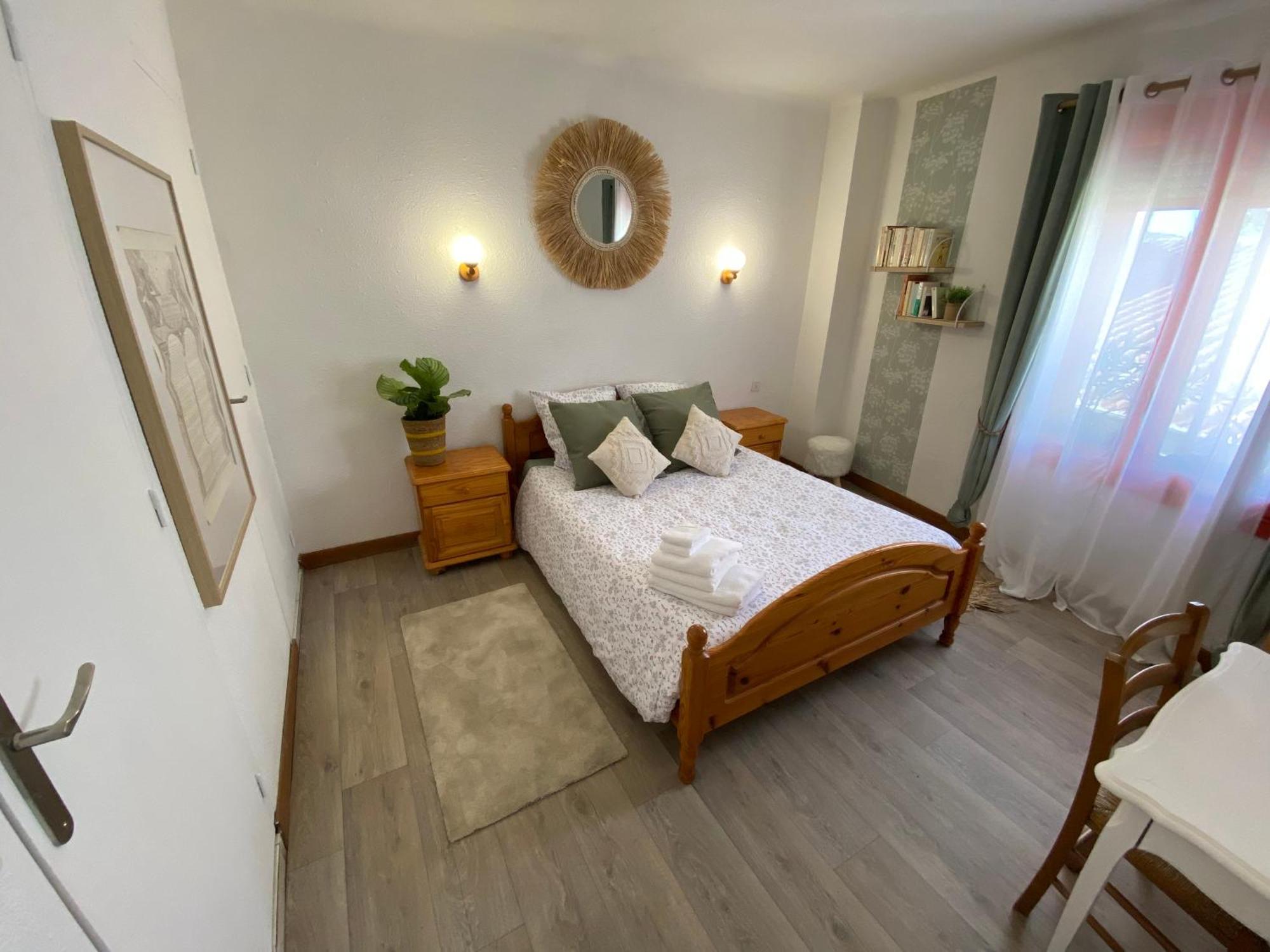 Os-Thel, Chambres A Louer Tautavel Екстериор снимка